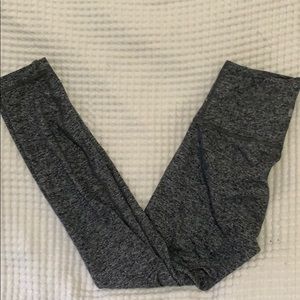 lululemon 7/8 wunder under leggings!